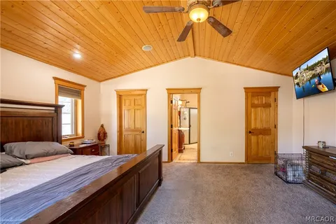 $440,000 | 209 West Meadow Lane, Big Bear City, CA 92314