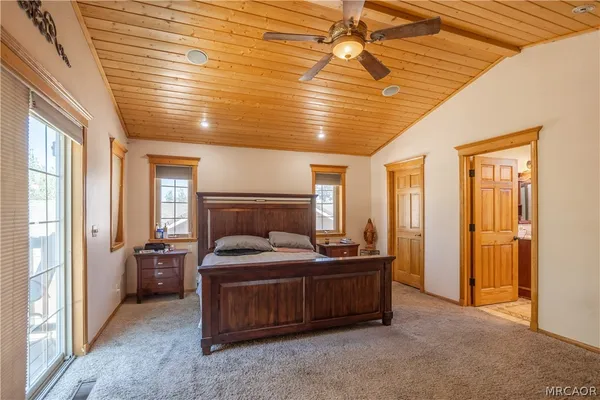 $440,000 | 209 West Meadow Lane, Big Bear City, CA 92314