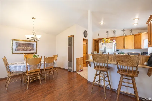 $440,000 | 209 West Meadow Lane, Big Bear City, CA 92314