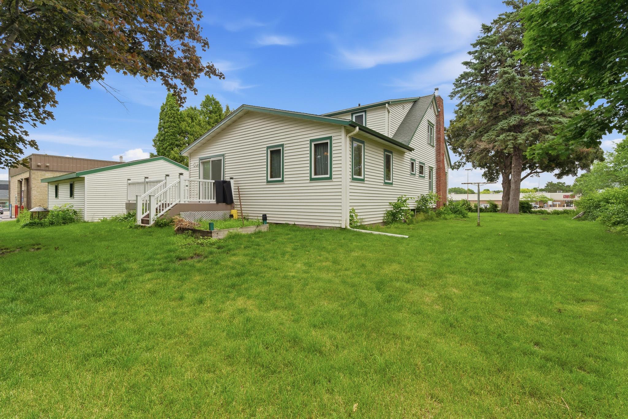 1113 North State Street Waseca, MN 56093 - Photo 8 of 51