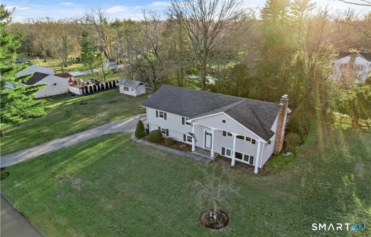 1 Cottontail Road Norwalk, CT 06854 - Photo 2 of 14