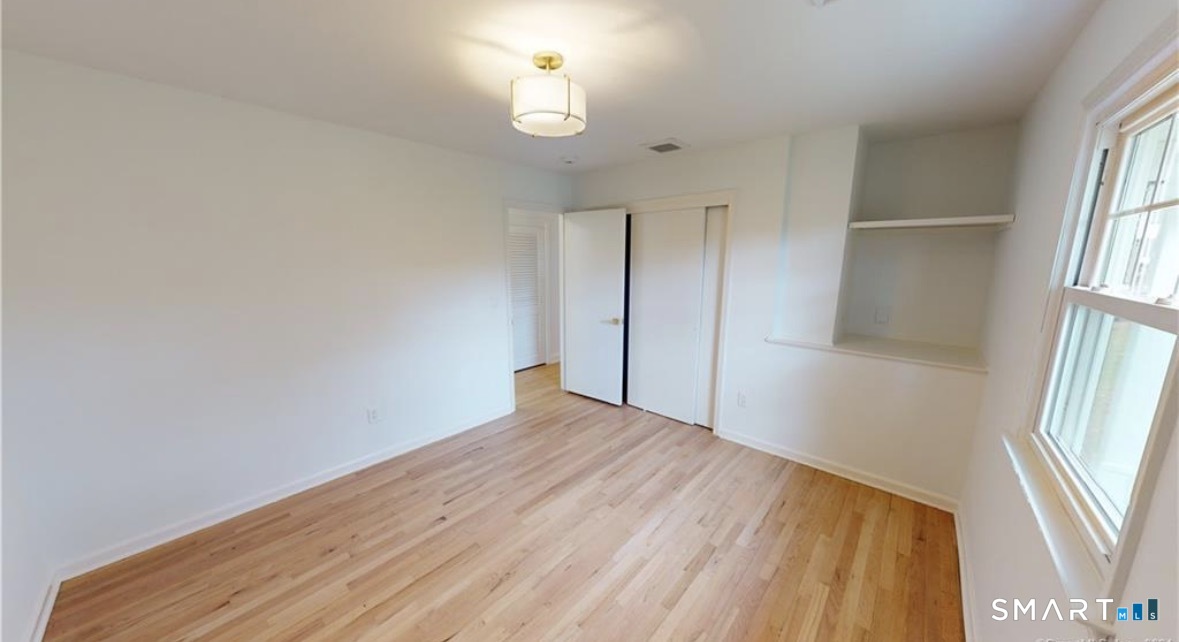 1 Cottontail Road Norwalk, CT 06854 - Photo 4 of 14