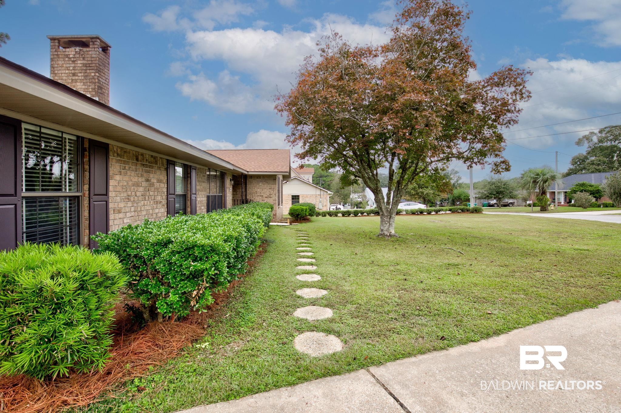 6 Command Heights Daphne, AL 36527 - Photo 3 of 50