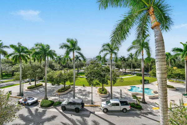 $3,500 | 1200 Town Center Drive, Unit 326, Jupiter, FL 33458