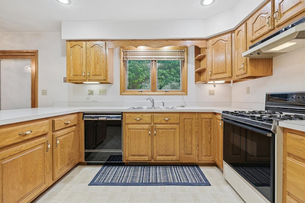 3110 Plymouth Springmill Road Shelby, OH 44875 - Photo 14 of 37 Gallery Image 14