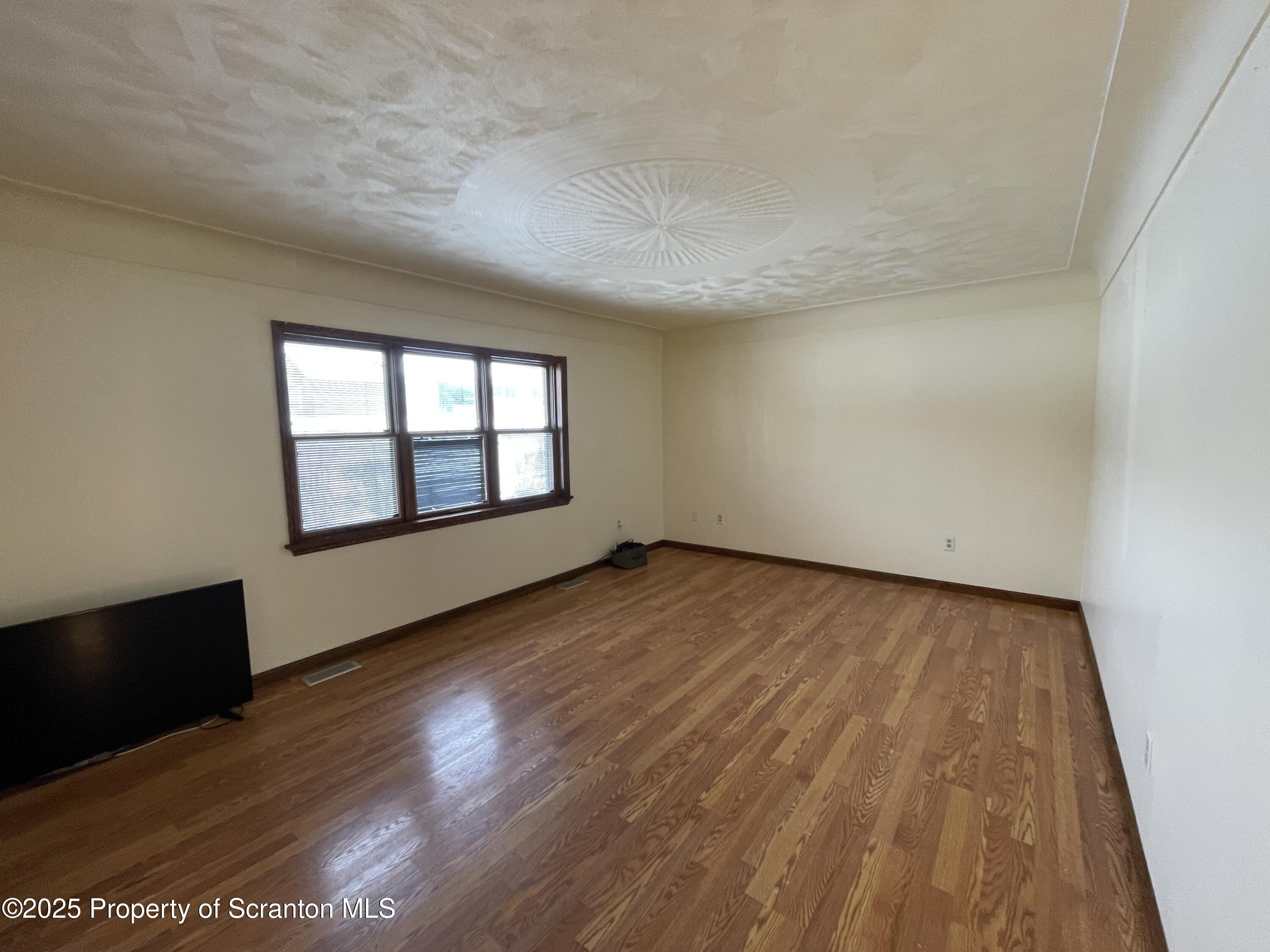 2 Lord Avenue Simpson, PA 18407 - Photo 18 of 62 Living Room