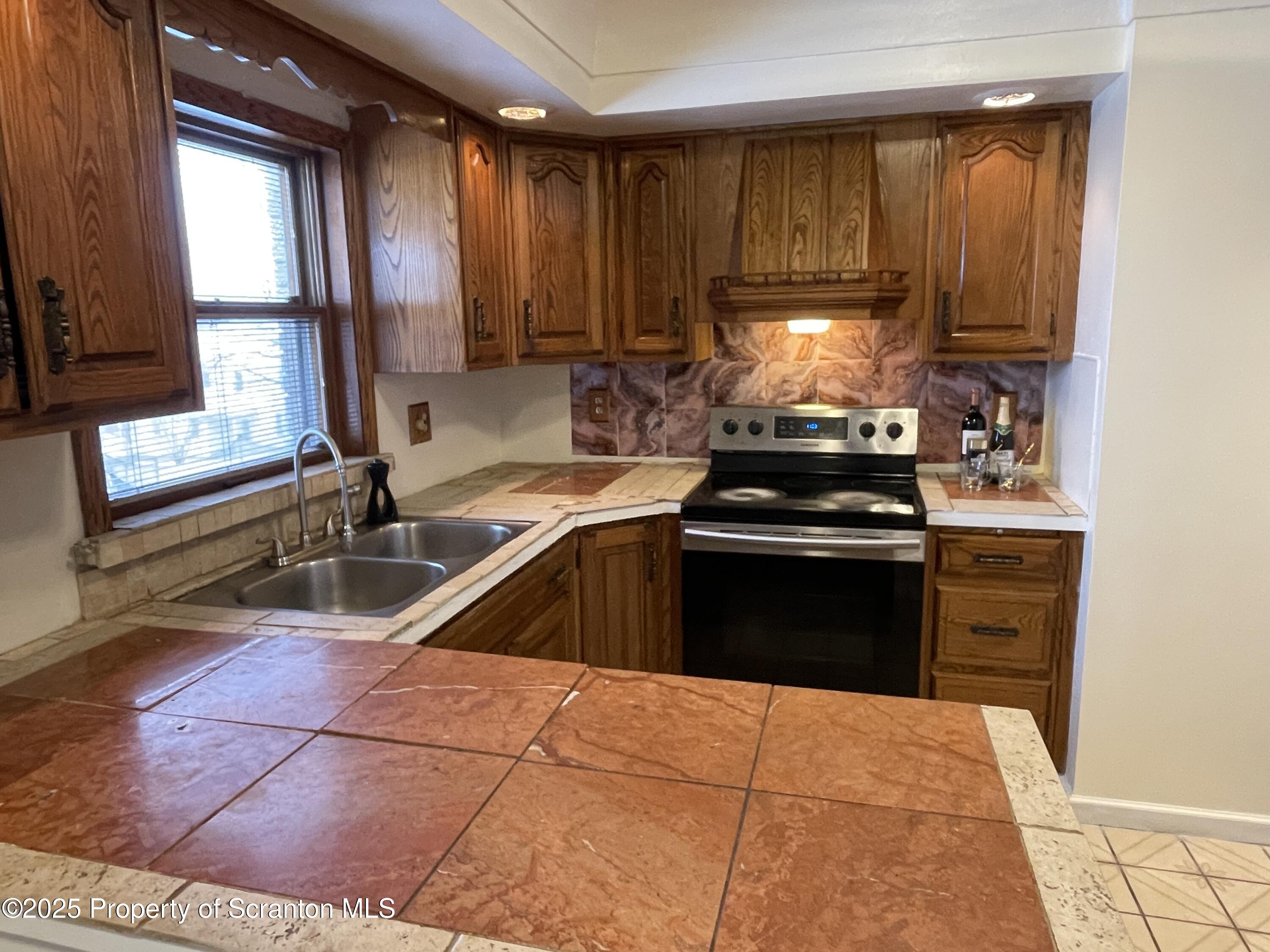 2 Lord Avenue Simpson, PA 18407 - Photo 7 of 62 Kitchen