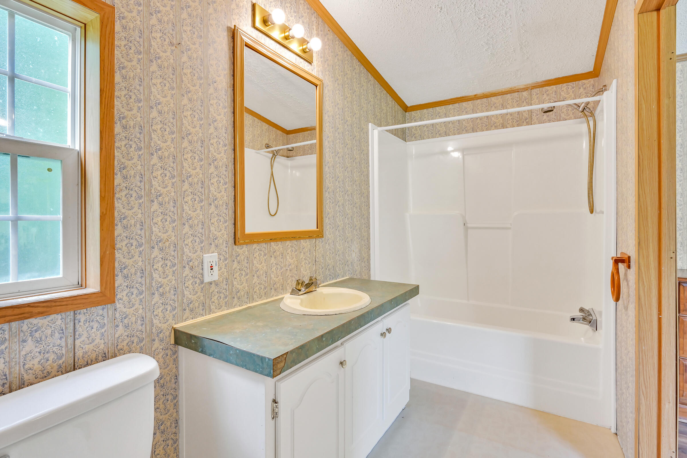 1518 Main Road Eddington, ME 04428 - Photo 18 of 27 109661gr-133