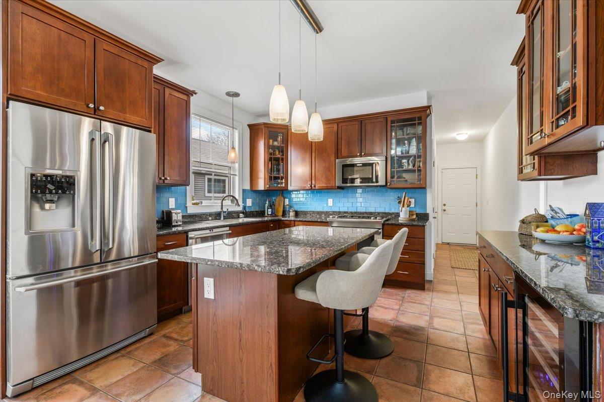 90 Central Avenue Rye, NY 10580 - Photo 8 of 22