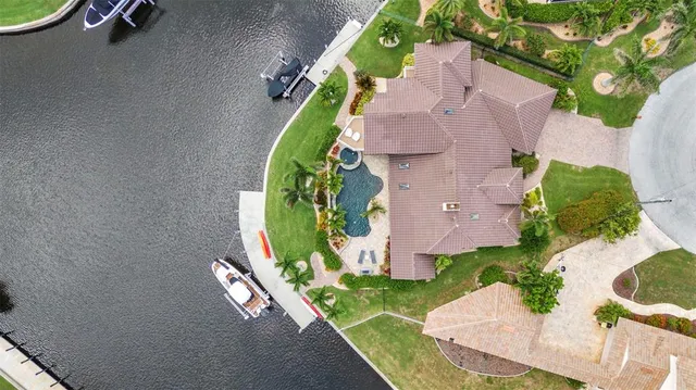 $1,196,000 | 250 Freeport Court, Punta Gorda, FL 33950
