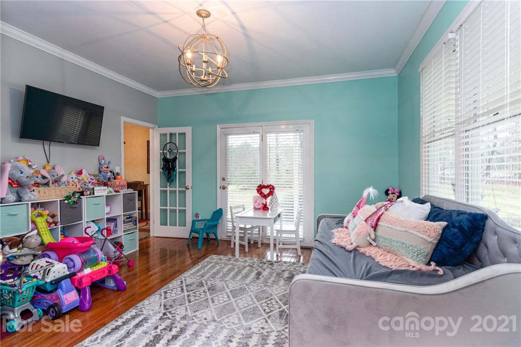 258 Hephzibah Church Road Crouse, NC 28033 - Photo 12 of 32 Gallery Image 12