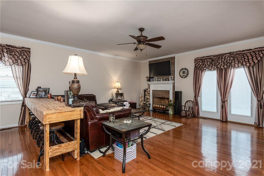258 Hephzibah Church Road Crouse, NC 28033 - Photo 4 of 32 Gallery Image 4