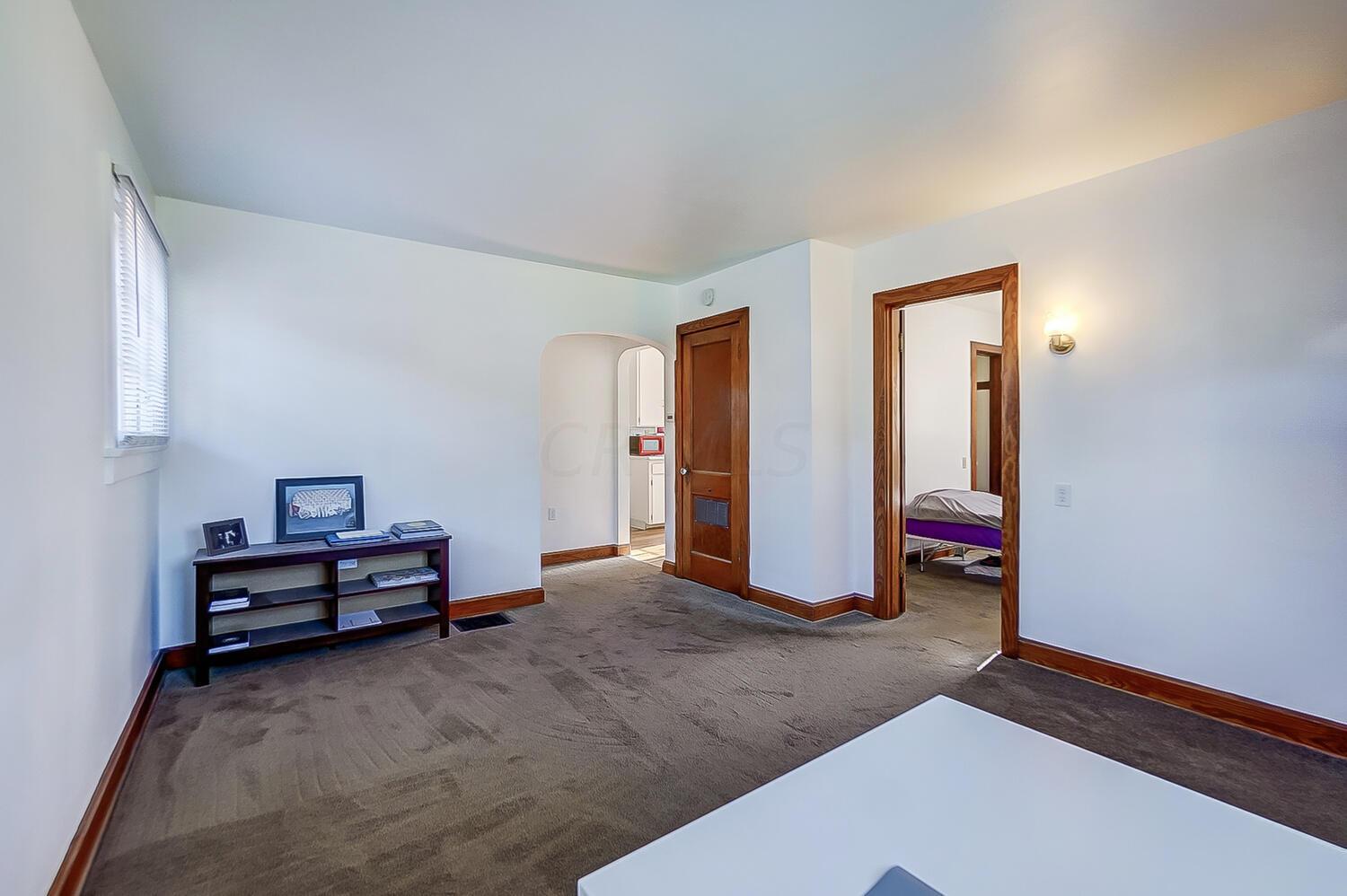 2670 Eakin Road Columbus, OH 43204 - Photo 6 of 30 Gallery Image 6