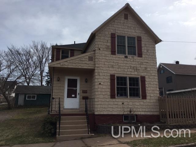 219 Spruce Street Ishpeming, MI 49849 - Photo 2 of 17