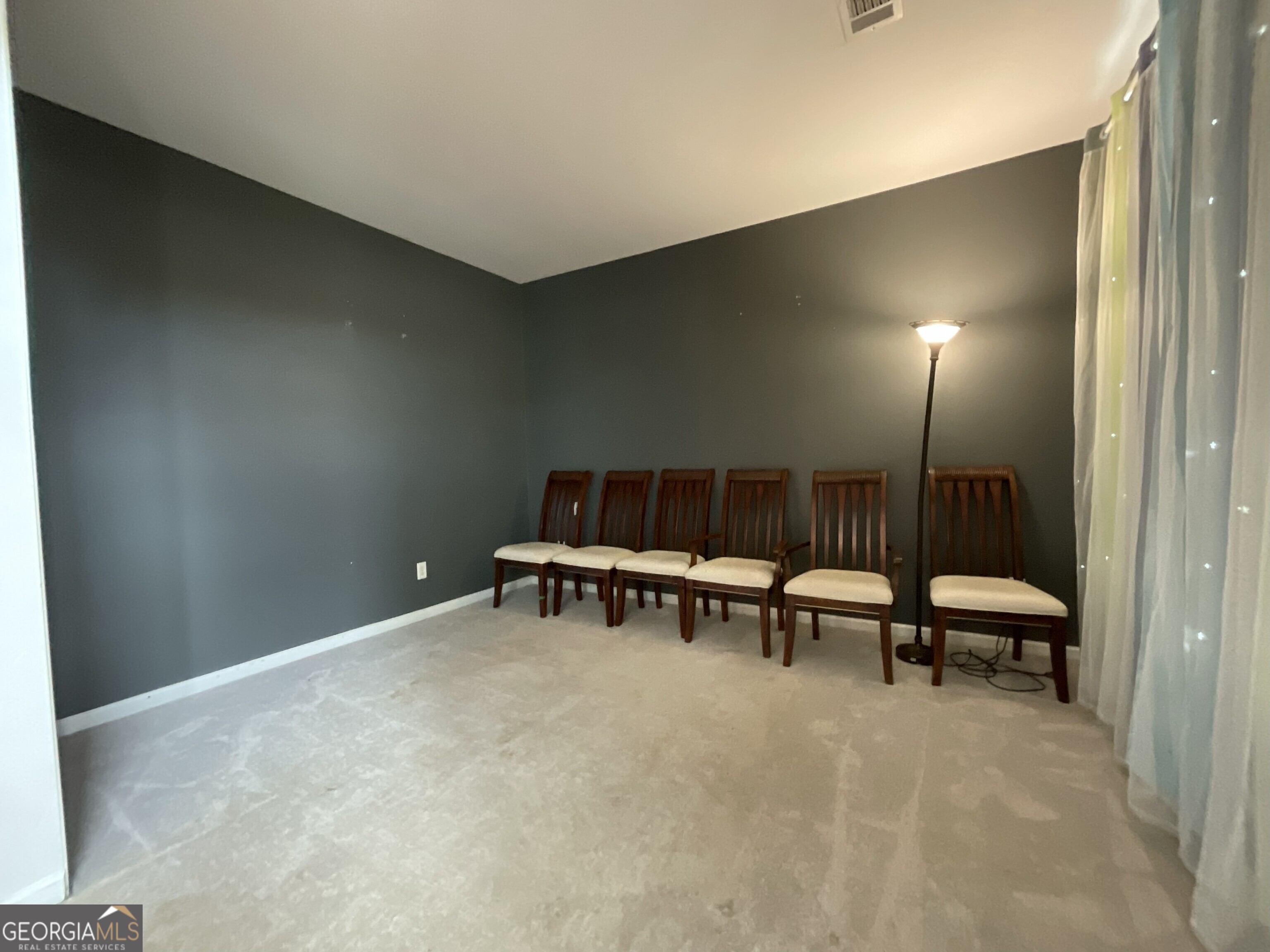 302 Brampton Way Perry, GA 31069 - Photo 4 of 39 a view of a room with furniture and a rug