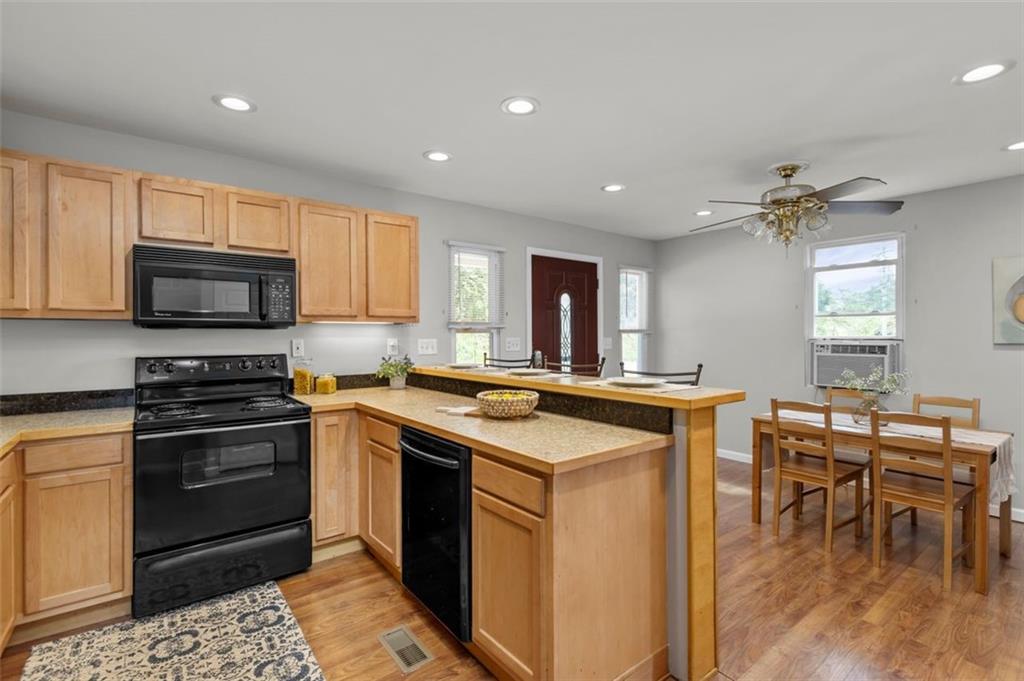 331 Old Ewing Road Carnegie, PA 15106 - Photo 11 of 24 Gallery Image 11