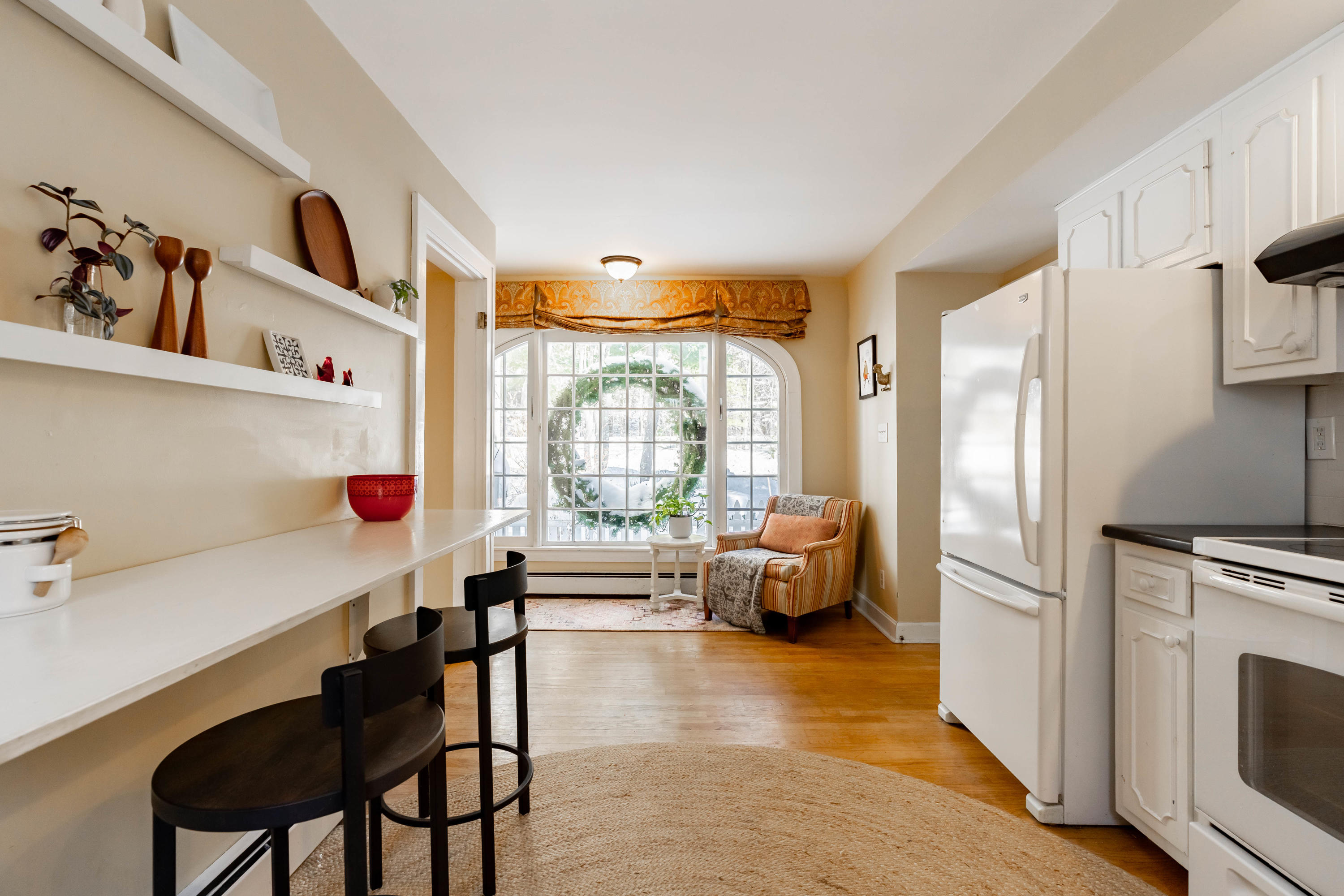 174 Foreside Road Cumberland, ME 04110 - Photo 13 of 47 174 Foreside Road_Kitchen
