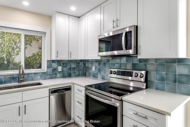 $5,000 | 1702 North L Street, Lake Worth, FL 33460