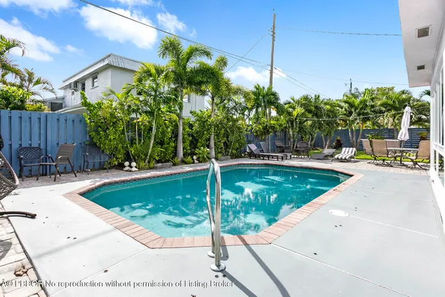 $5,000 | 1702 North L Street, Lake Worth, FL 33460