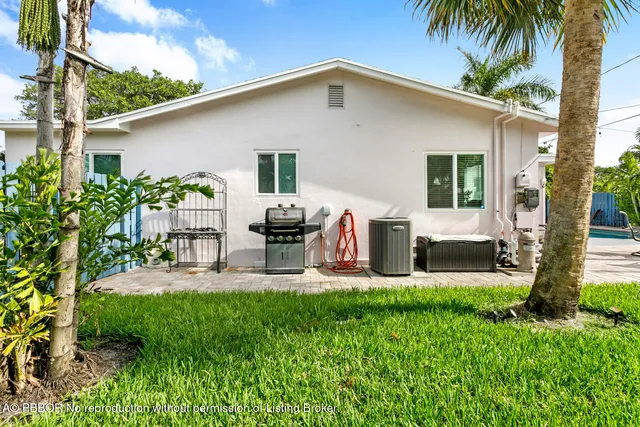 $5,000 | 1702 North L Street, Lake Worth, FL 33460