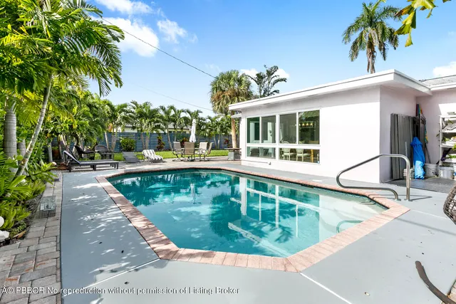 $5,000 | 1702 North L Street, Lake Worth, FL 33460