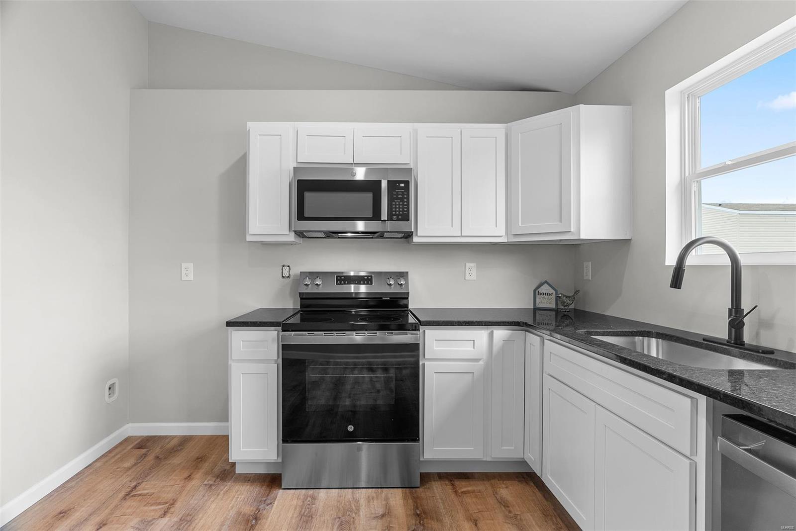 121 Elm Tree Road Moscow Mills, MO 63362 - Photo 12 of 27