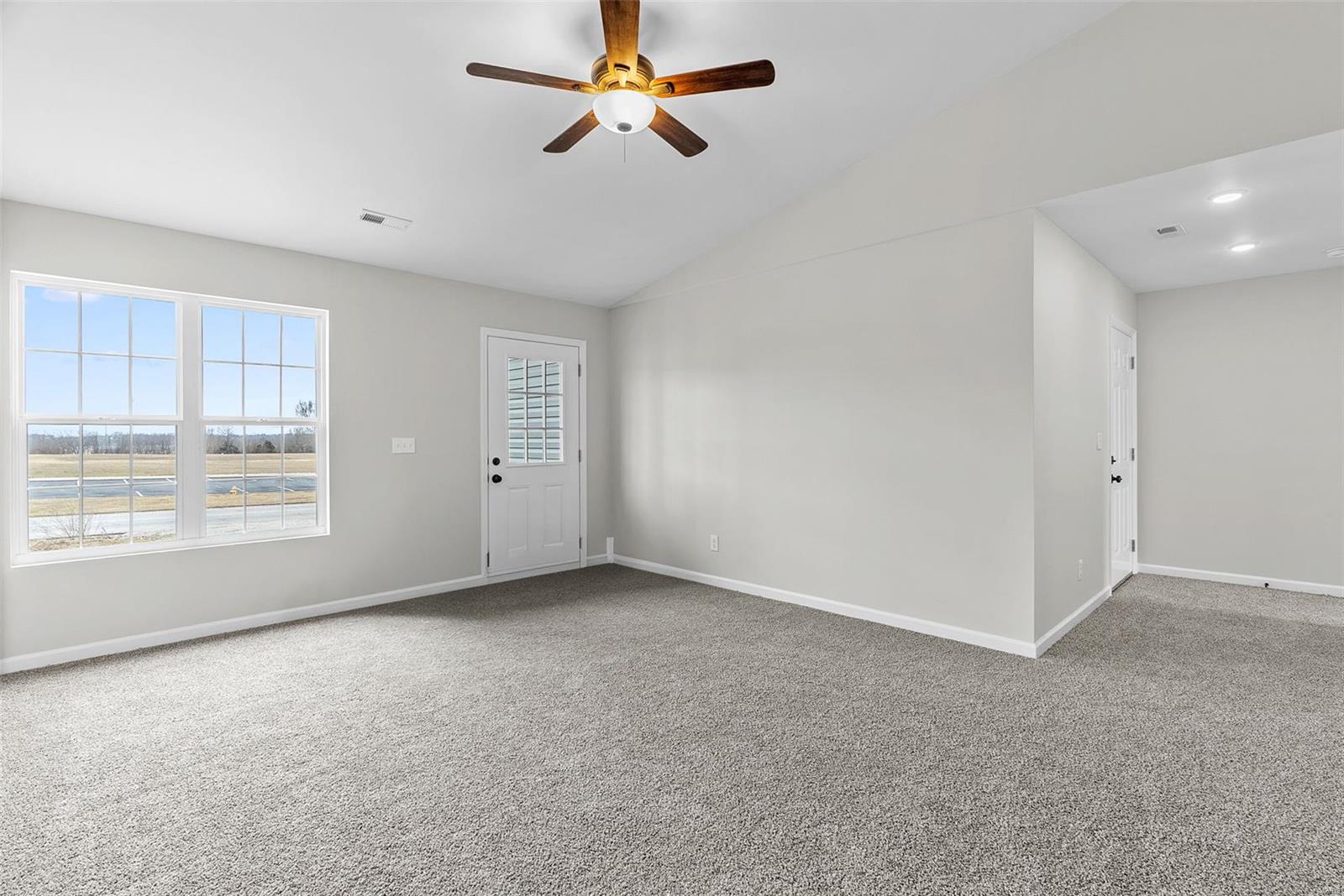 121 Elm Tree Road Moscow Mills, MO 63362 - Photo 7 of 27