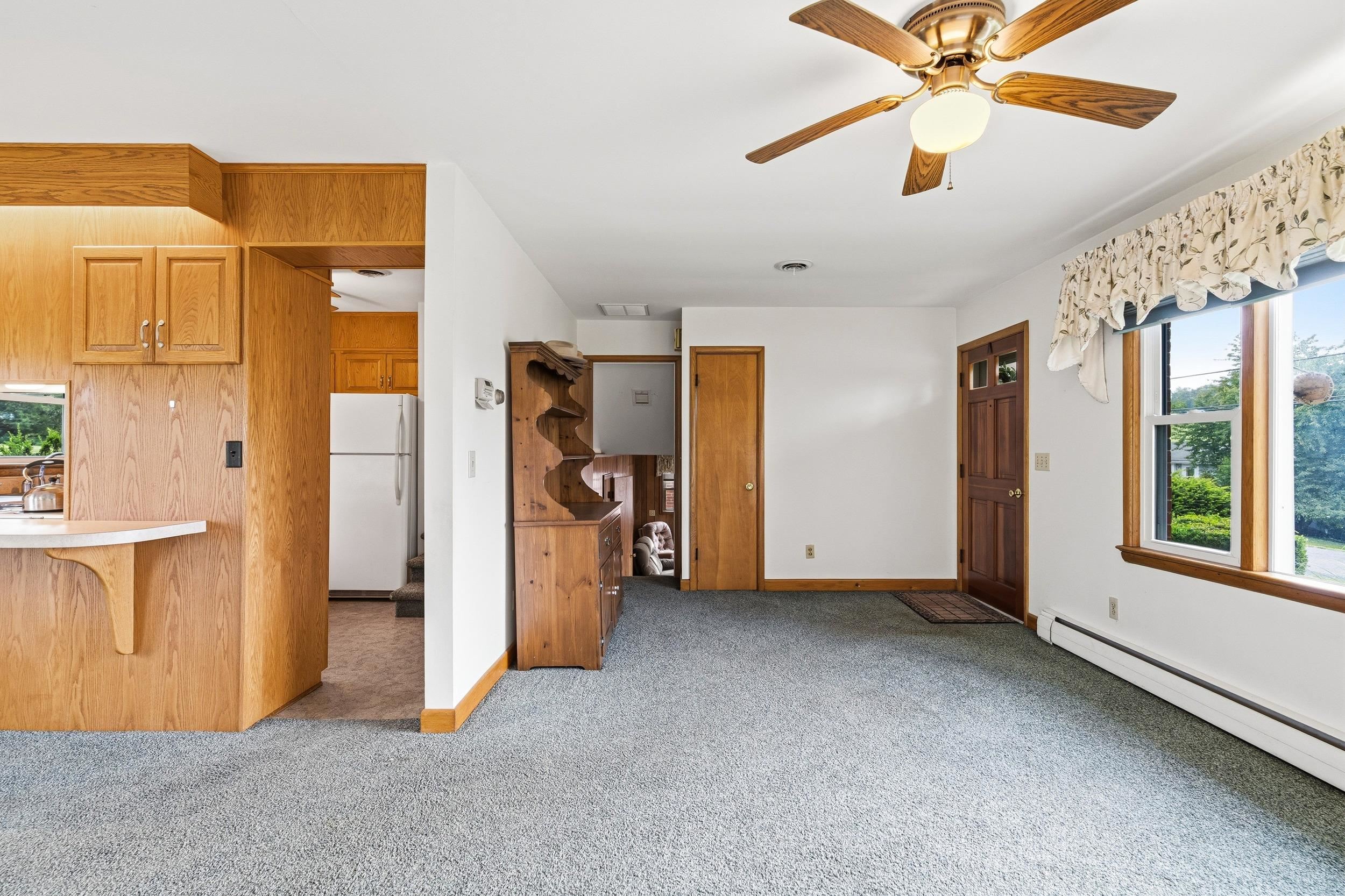 2457 Eversole Road Harrisonburg, VA 22802 - Photo 10 of 60