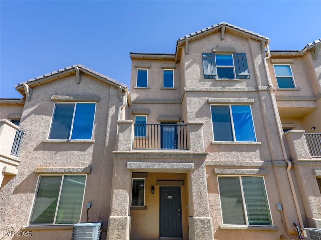 4603 Woolcomber Street Las Vegas, NV 89115 - Photo 7 of 41