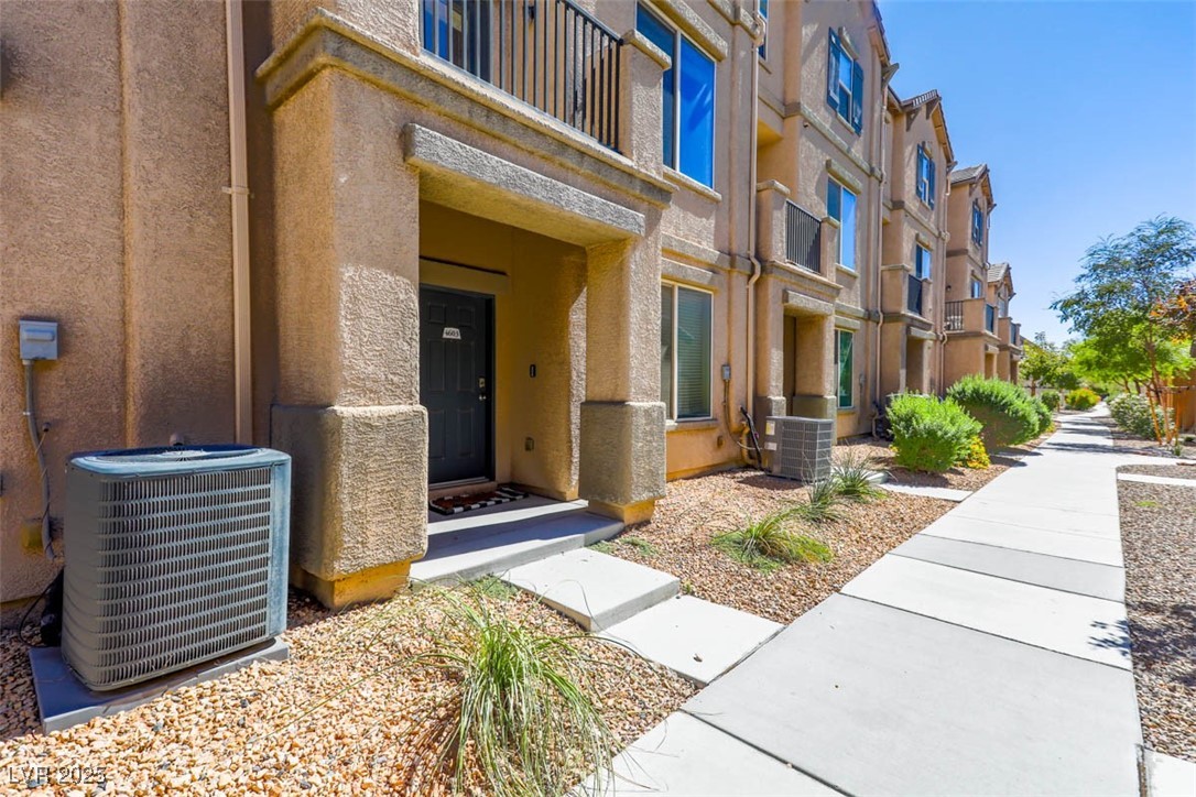 4603 Woolcomber Street Las Vegas, NV 89115 - Photo 8 of 41