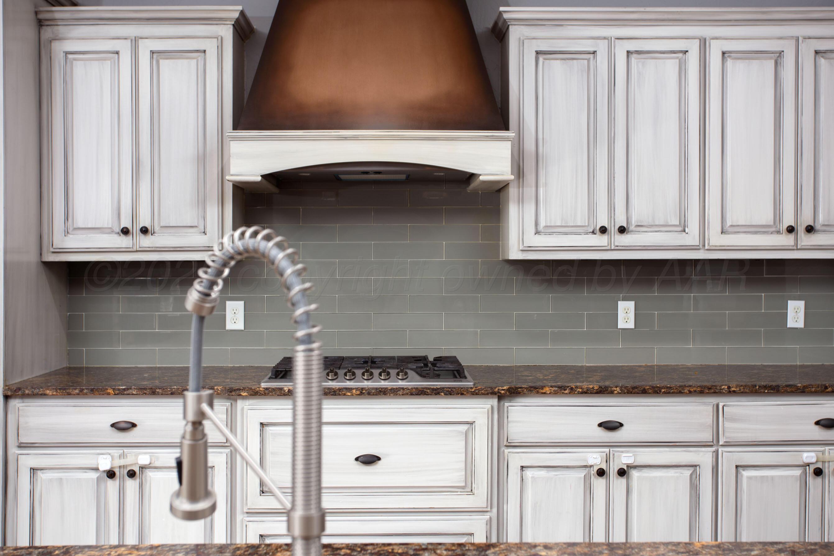 18401 Quail Crossing Road Amarillo, TX 79124 - Photo 14 of 37 Kitchen