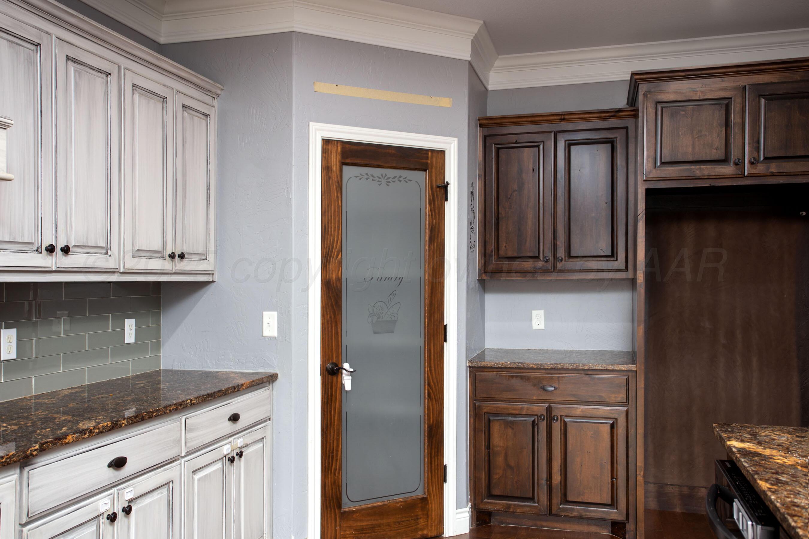 18401 Quail Crossing Road Amarillo, TX 79124 - Photo 16 of 37 Kitchen