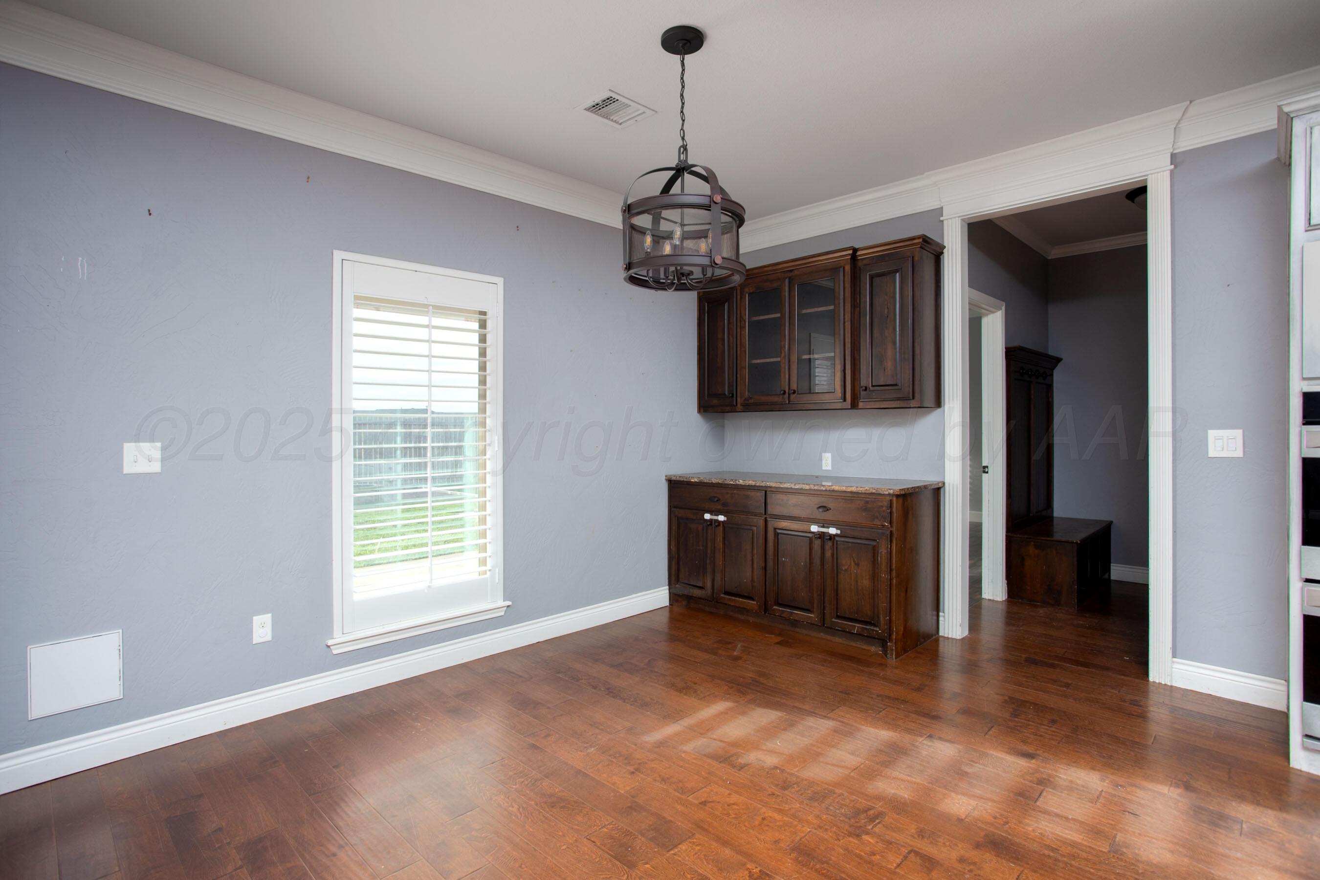 18401 Quail Crossing Road Amarillo, TX 79124 - Photo 17 of 37 Dining Room