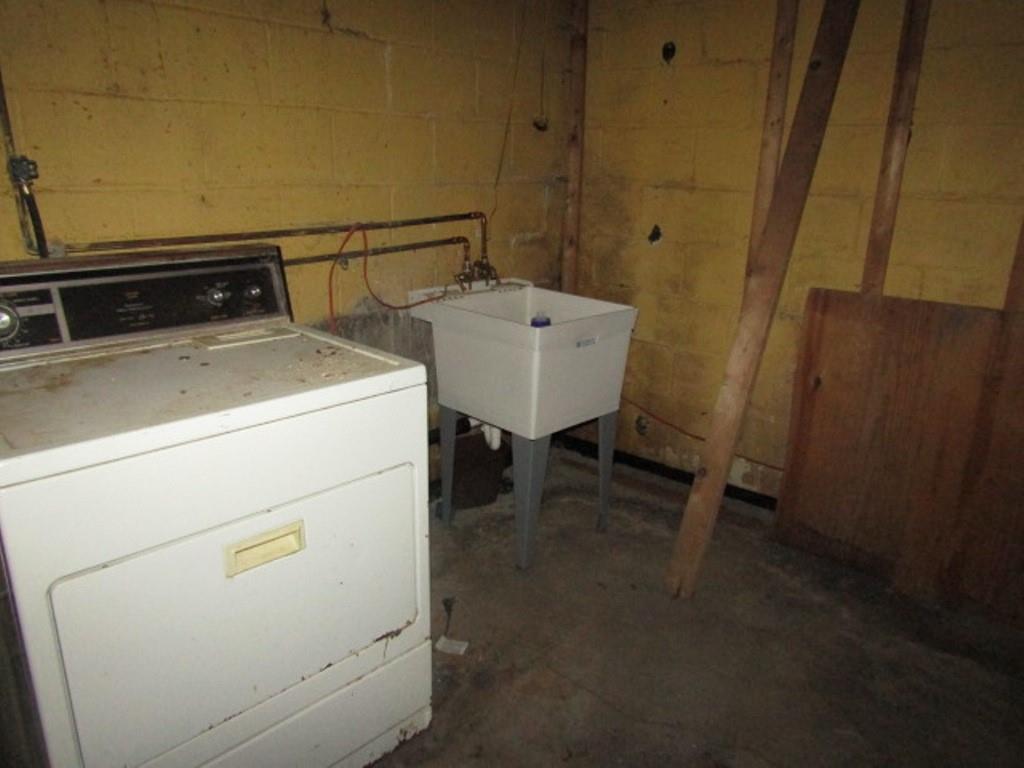 2115 Laketon Road Pittsburgh, PA 15221 - Photo 25 of 25 Gallery Image 25