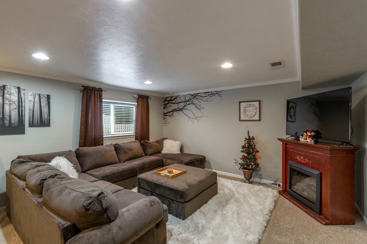 5202 North Calvin Road Spokane Valley, WA 99216 - Photo 11 of 20 Gallery Image 11