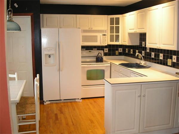 77 Rising Street Feeding Hills, MA 01030 - Photo 10 of 30 Gallery Image 10