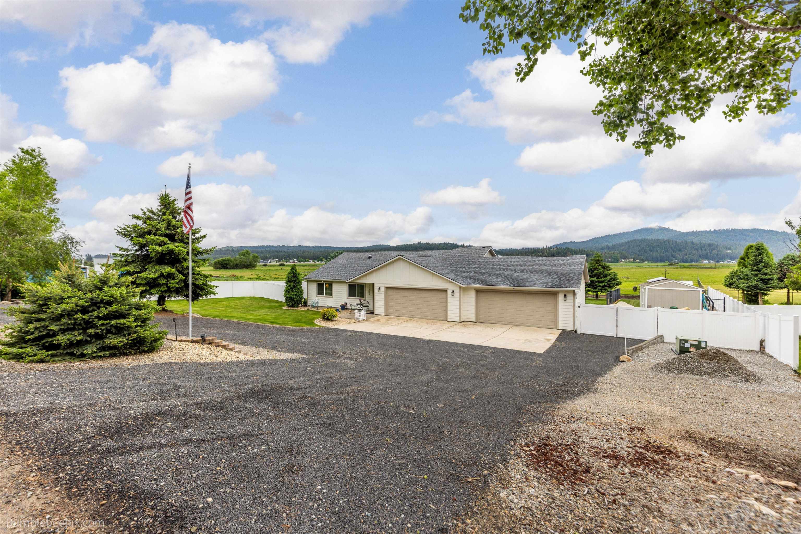 11303 North McCoy Road Newman Lake, WA 99025 - Photo 2 of 49