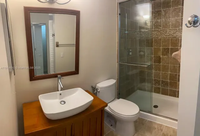 $194,900 | 125 South Laurel Drive, Unit 506, Margate, FL 33063