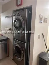 $194,900 | 125 South Laurel Drive, Unit 506, Margate, FL 33063