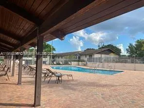 $194,900 | 125 South Laurel Drive, Unit 506, Margate, FL 33063