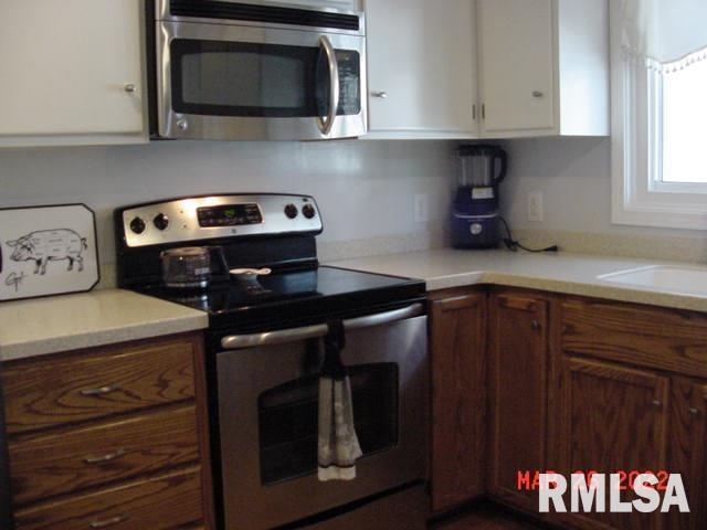 132 New Cedar Hill Road Carbondale, IL 62902 - Photo 7 of 36 Gallery Image 7