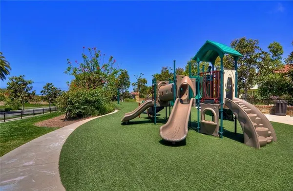 $6,750 | 4632 Wellfleet Drive, Huntington Beach, CA 92649