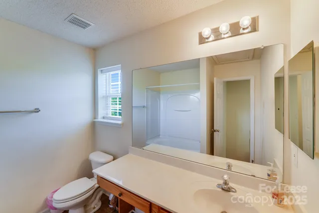 $1,750 | 17125 Greenlawn Hills Court, Charlotte, NC 28213