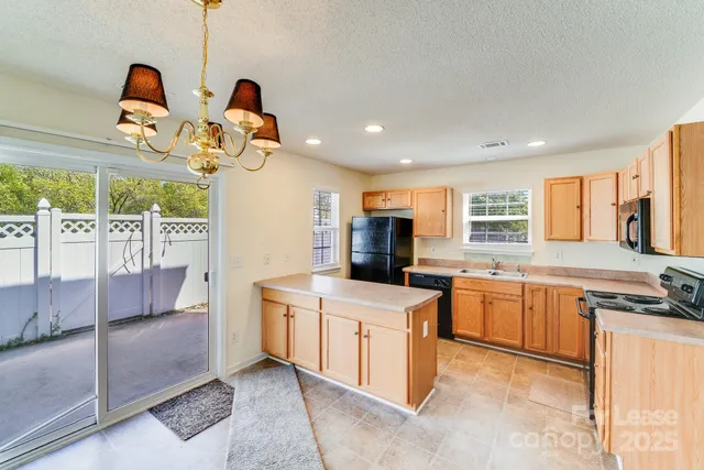 $1,750 | 17125 Greenlawn Hills Court, Charlotte, NC 28213