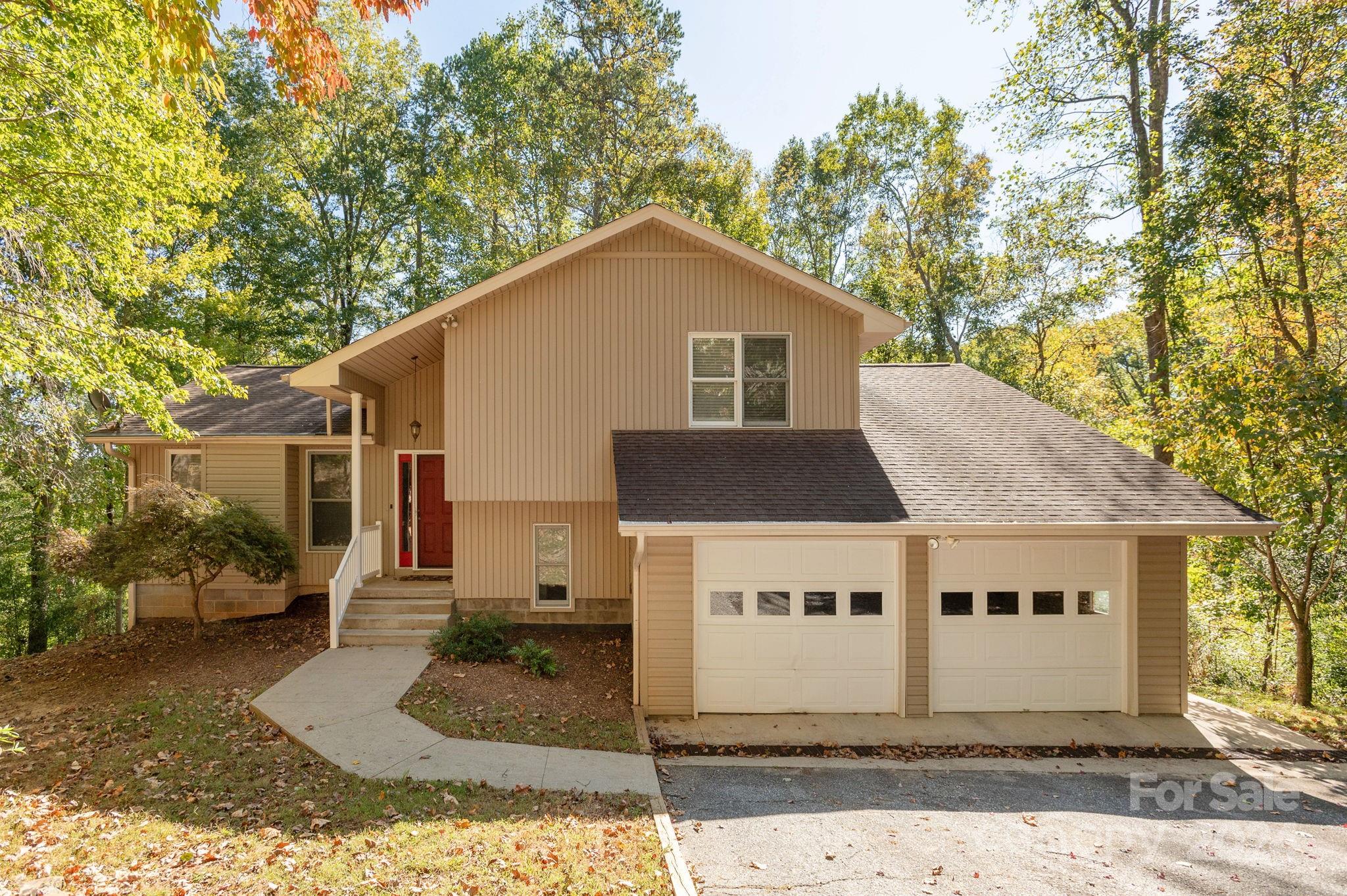 94 Winners Circle Tryon, NC 28782 - Photo 1 of 28 Gallery Image 1