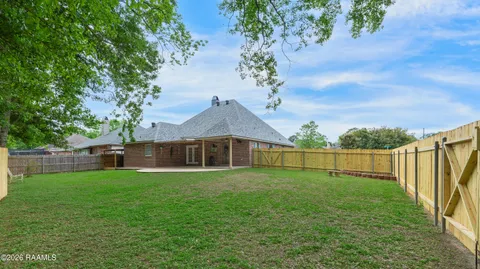 $318,000 | 101 Spring Lake Circle, Lafayette, LA 70508