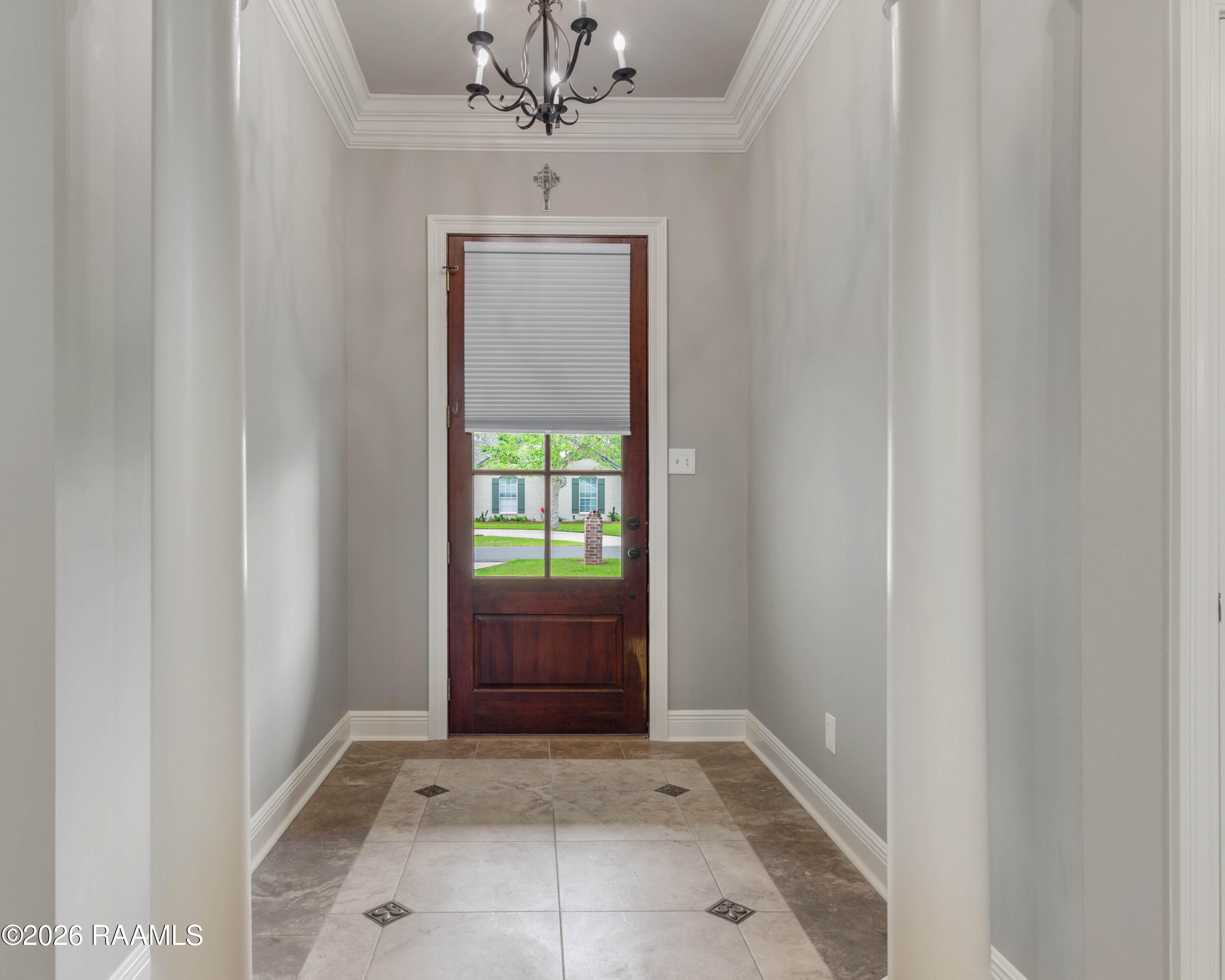 101 Spring Lake Circle Lafayette, LA 70508 - Photo 3 of 28 101 Spring Lake Circle