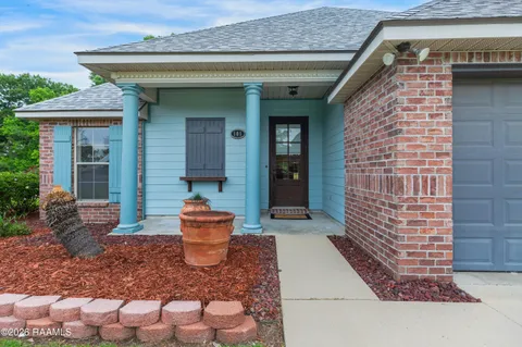$318,000 | 101 Spring Lake Circle, Lafayette, LA 70508
