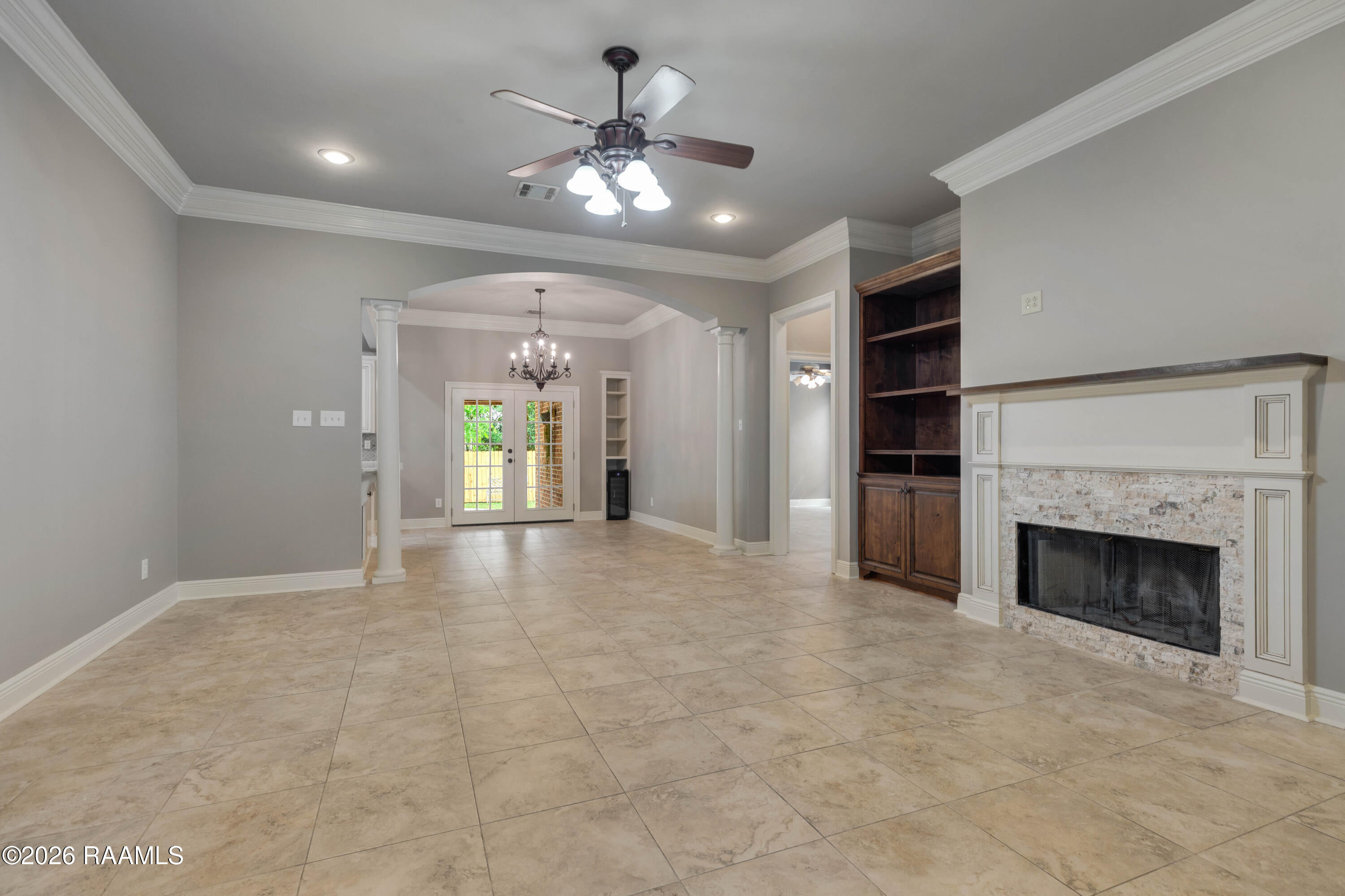101 Spring Lake Circle Lafayette, LA 70508 - Photo 5 of 28 101 Spring Lake Circle