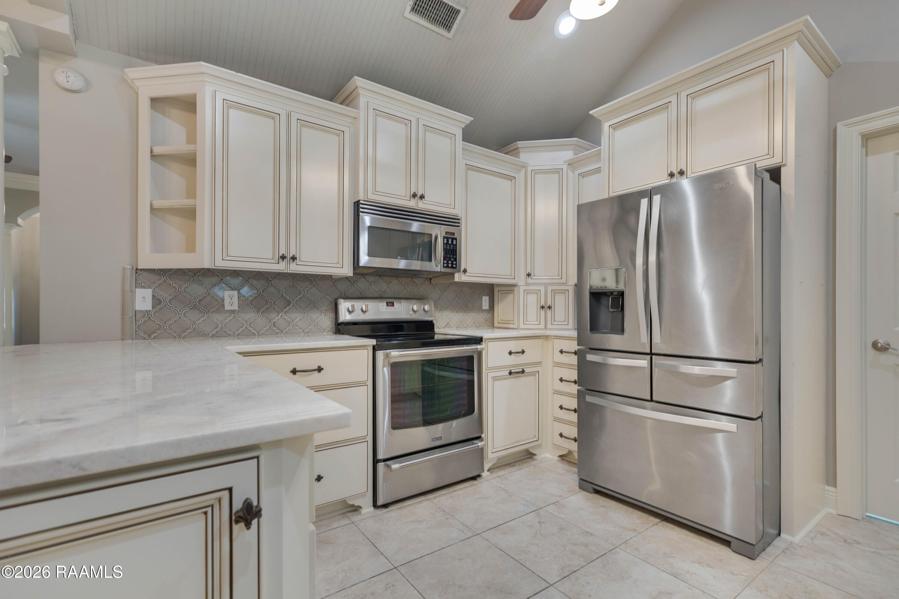 101 Spring Lake Circle Lafayette, LA 70508 - Photo 10 of 28 101 Spring Lake Circle